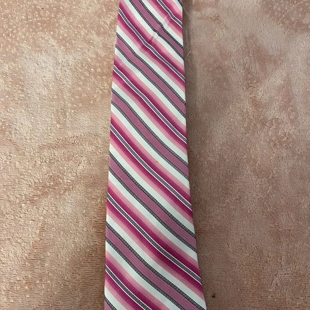 Classic Pink and Cream Striped Tie